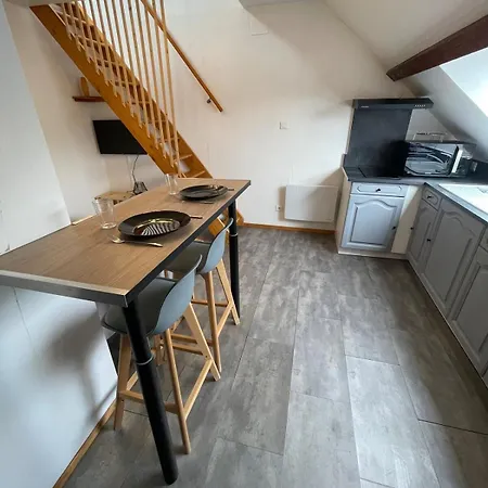 Mezzanine - 5 Min Gare Et Centre - Parking Gratuit Apartamento Saint-Die-des-Vosges